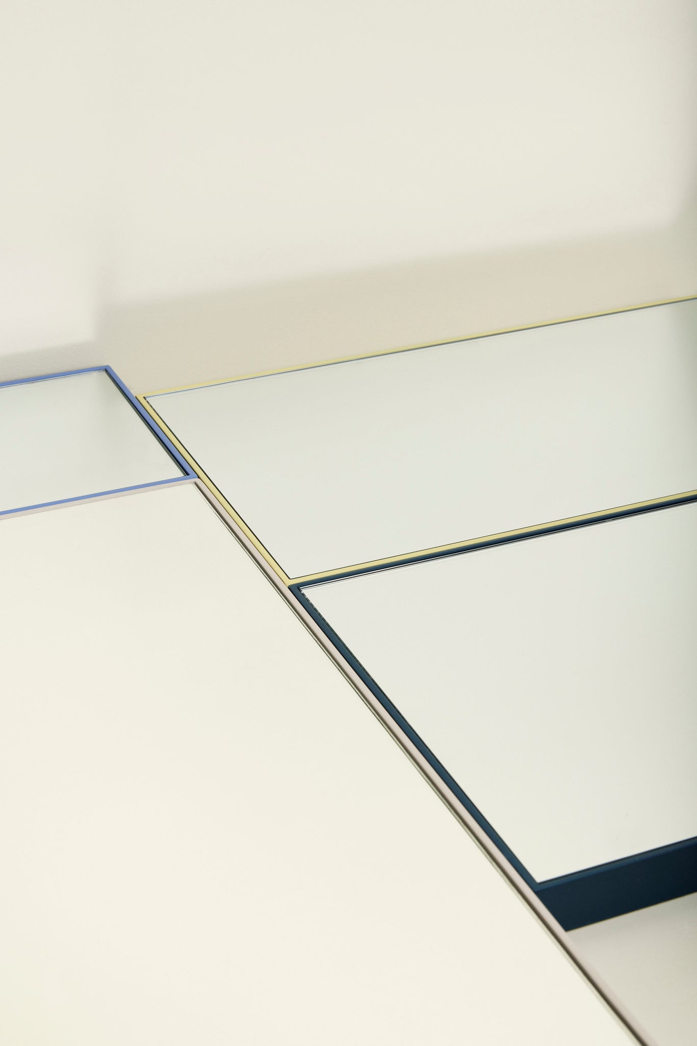 Miroir Shine extra-large gris