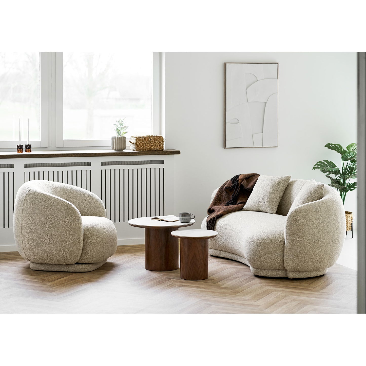 Table basse Noli - plateau en céramique/placage en frêne, blanc/marron foncé ø60x42 cm