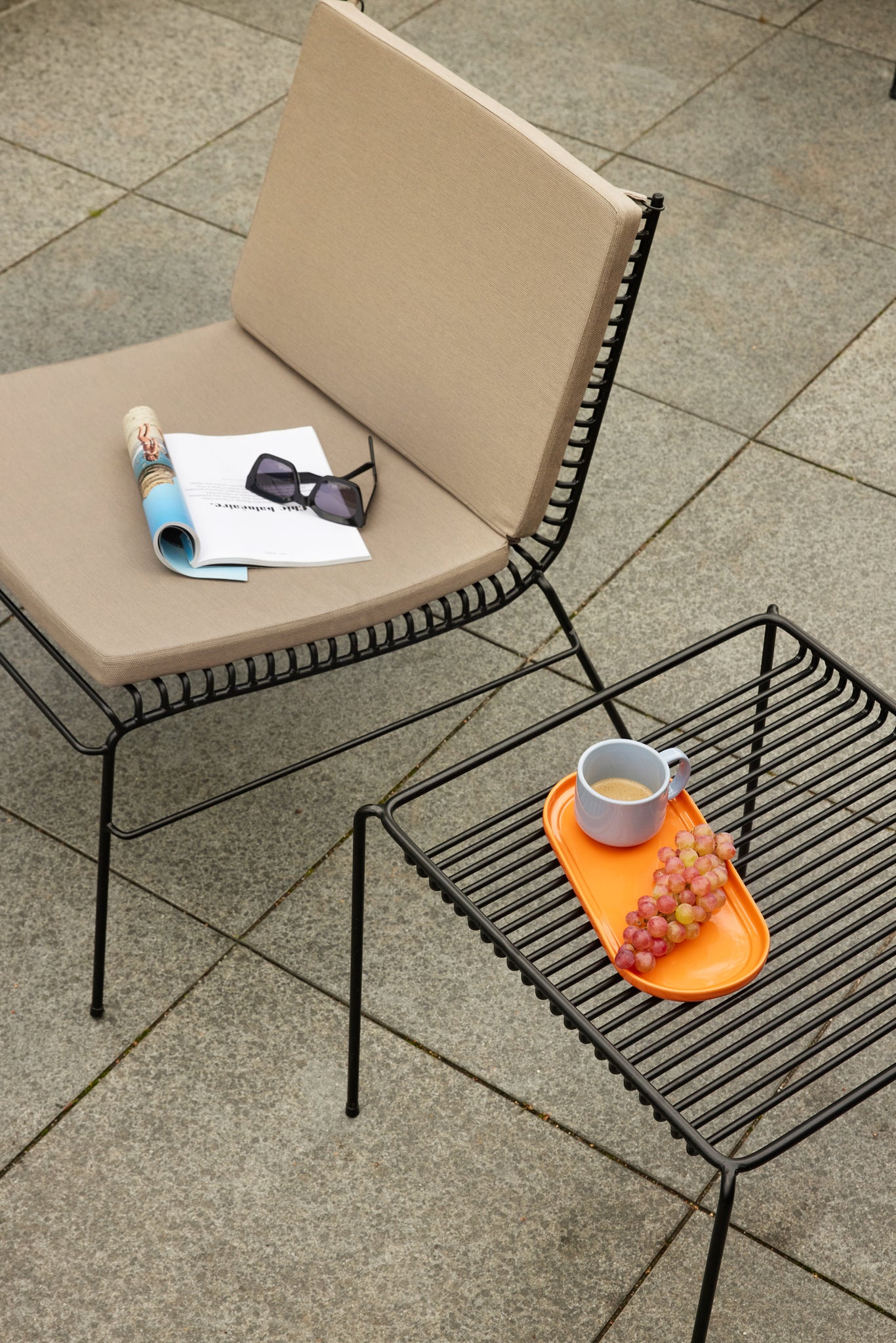 2 x fauteuils String lounge noirs