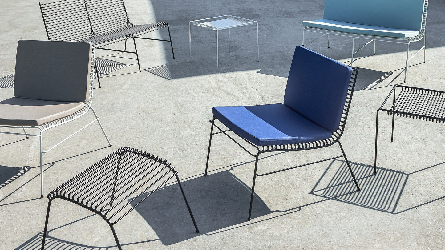 Table d'appoint String gris clair