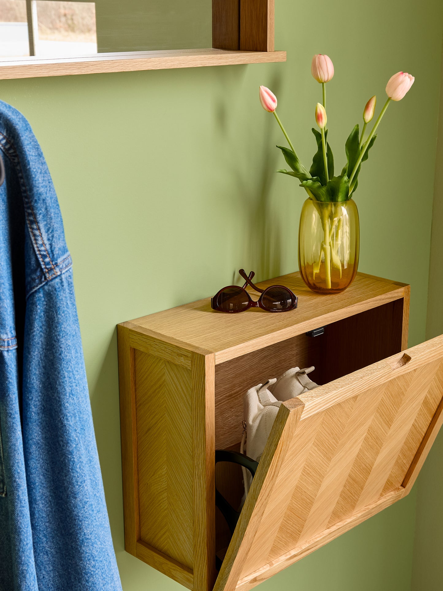 Meuble à chaussures à chevrons, finition naturelle