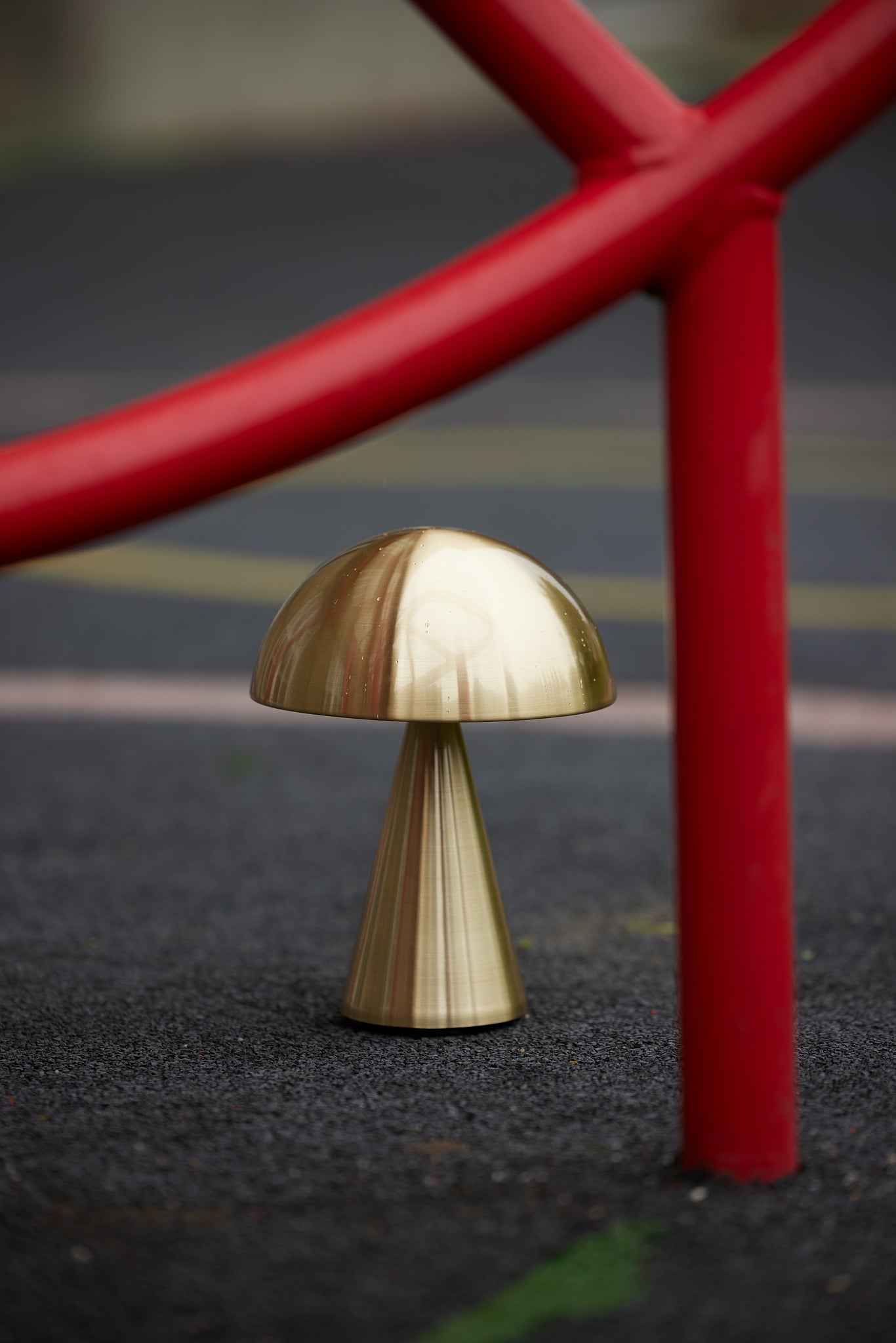 Lampe portable Mush en laiton