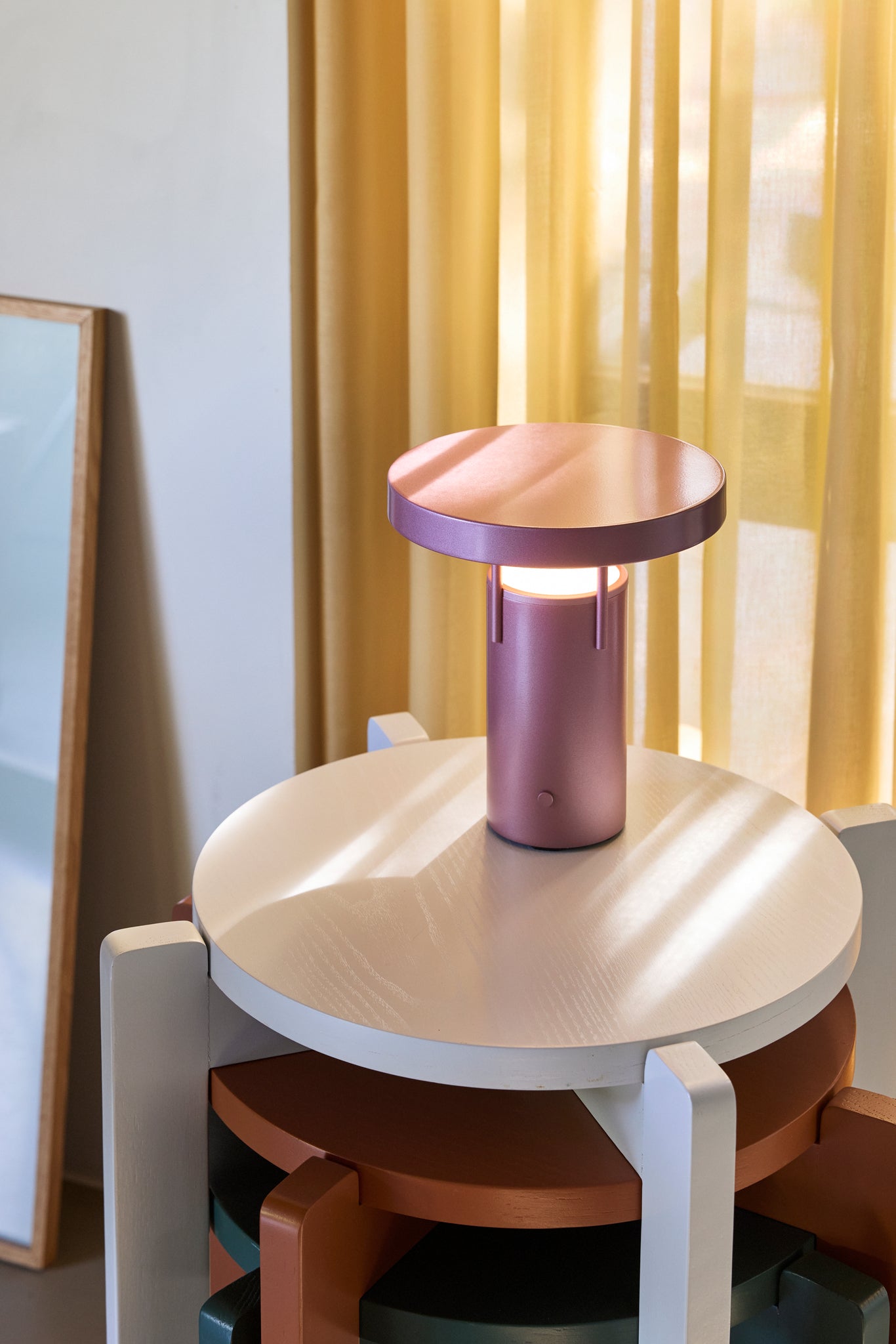 BringMe lampe portable mini rose métallisée