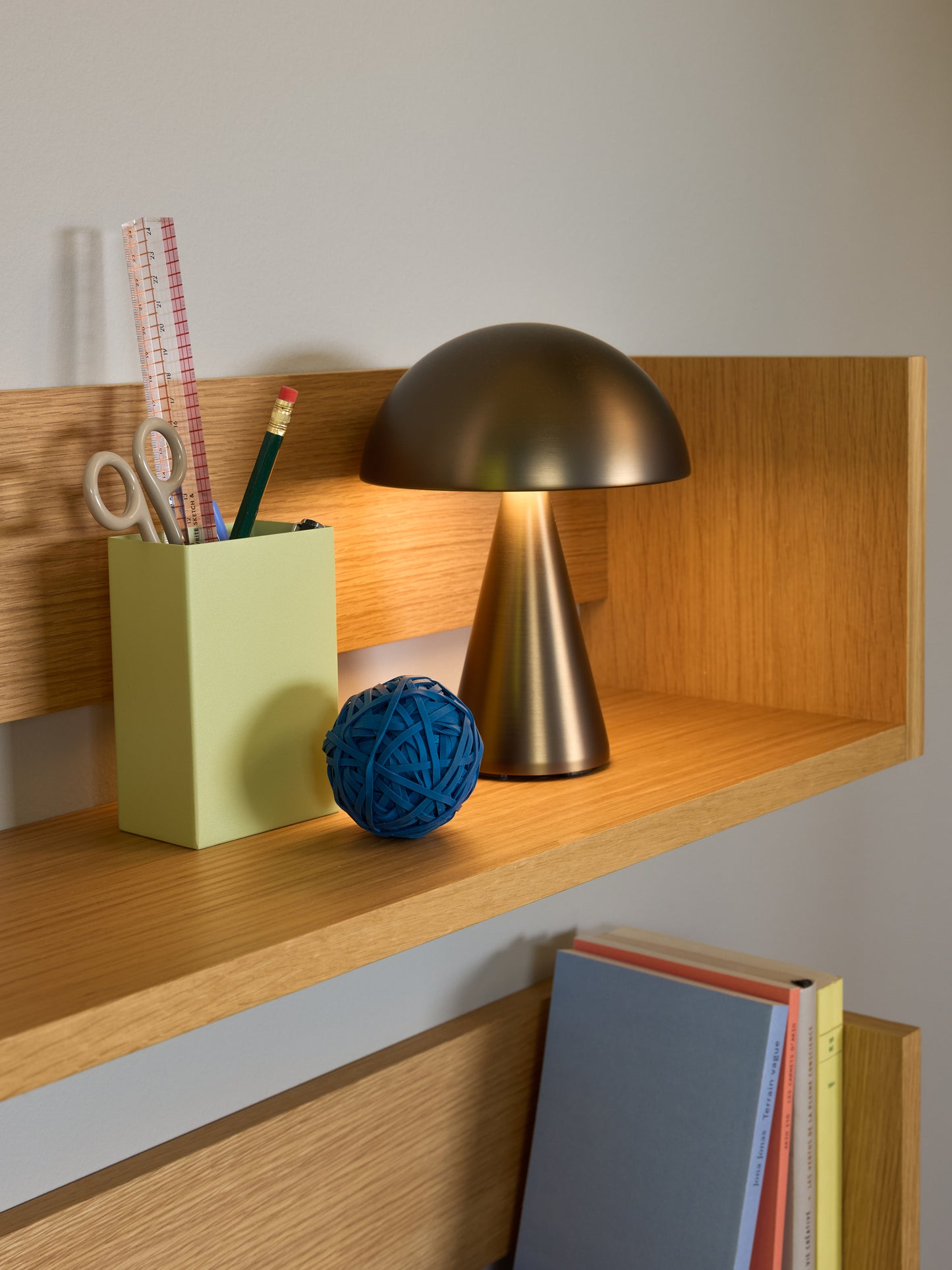 Mush Lampe nomade Laiton patiné