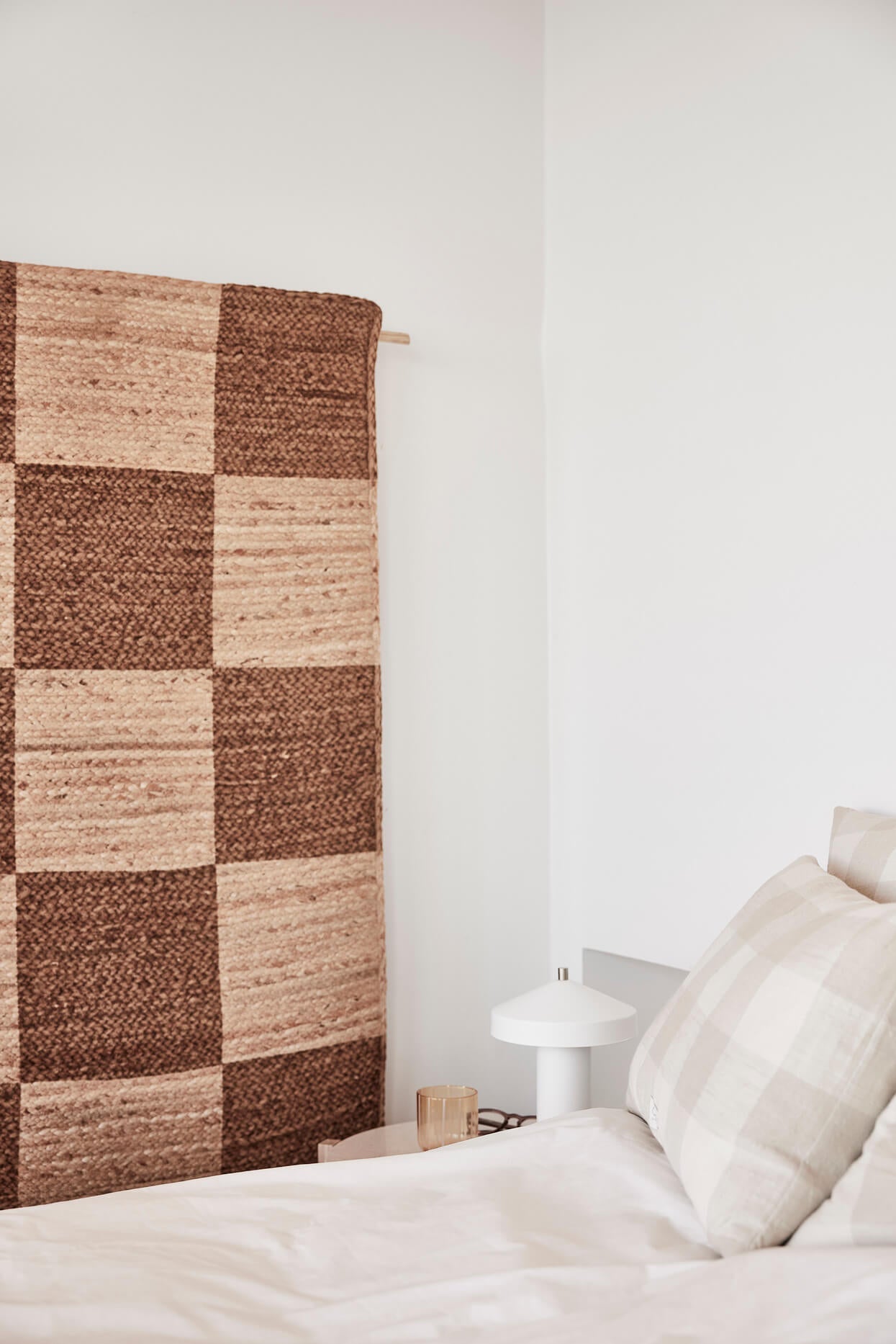 Lampe de table LED Hatto blanc