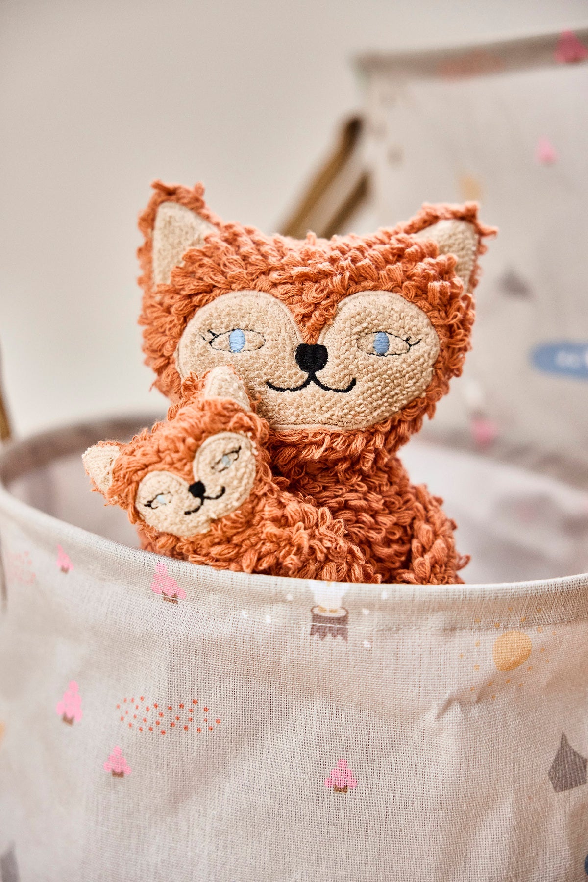 Peluche Frida et Bébé Félix le Renard